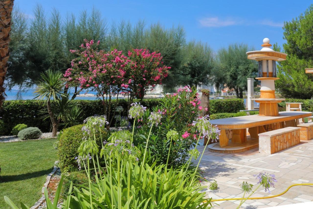Villa Palma Sukošan المظهر الخارجي الصورة