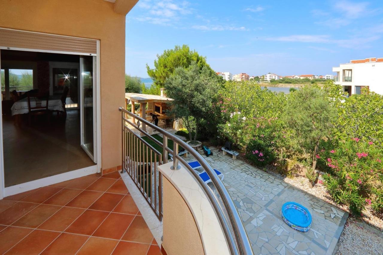 Villa Palma Sukošan المظهر الخارجي الصورة